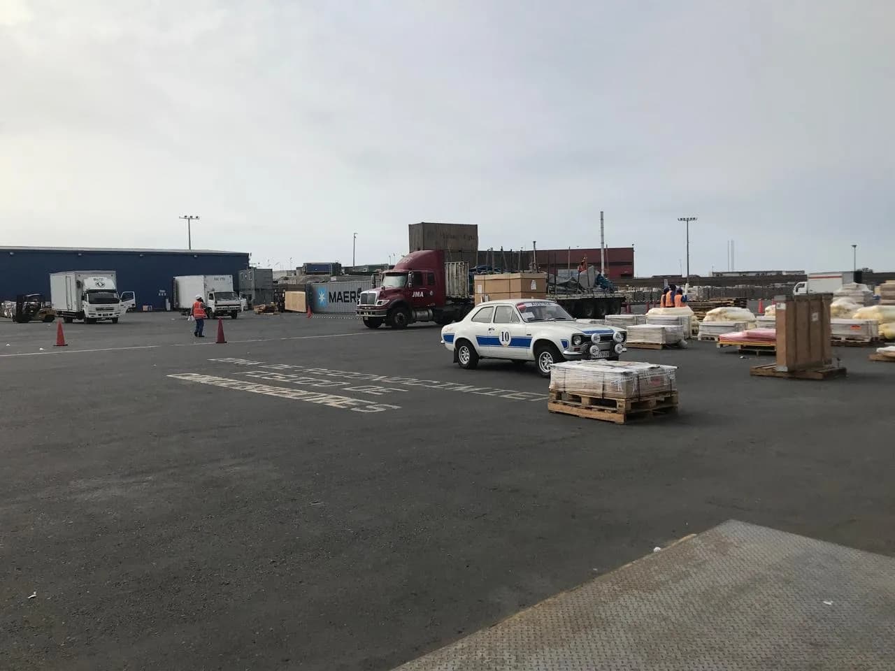 Autos Clásicos a Perú