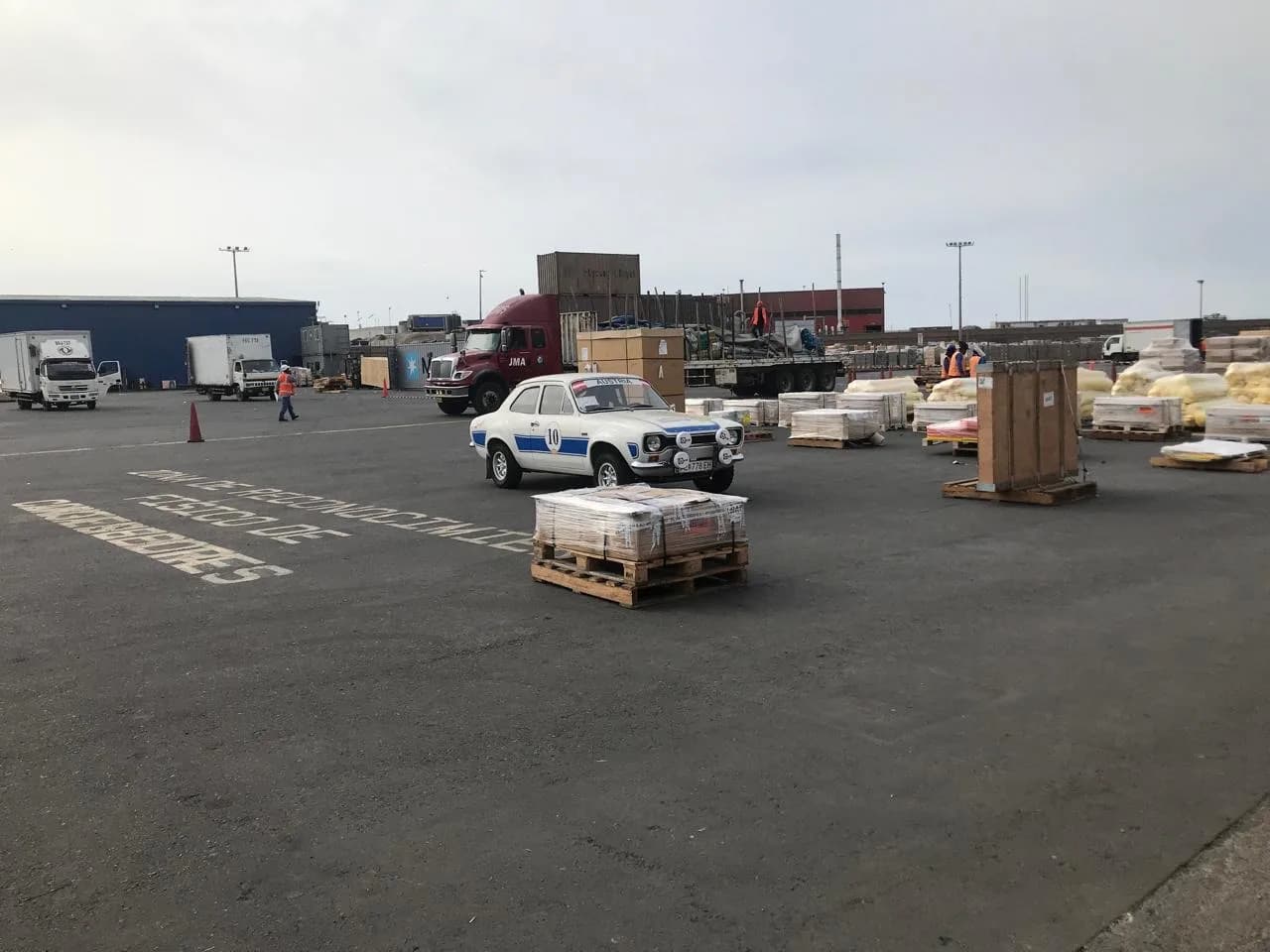 Autos Clásicos a Perú — imagen 2