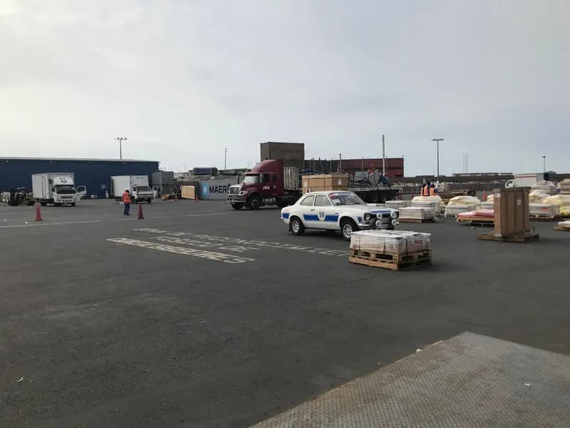 Autos Clásicos a Perú — operacion de logistica internacional